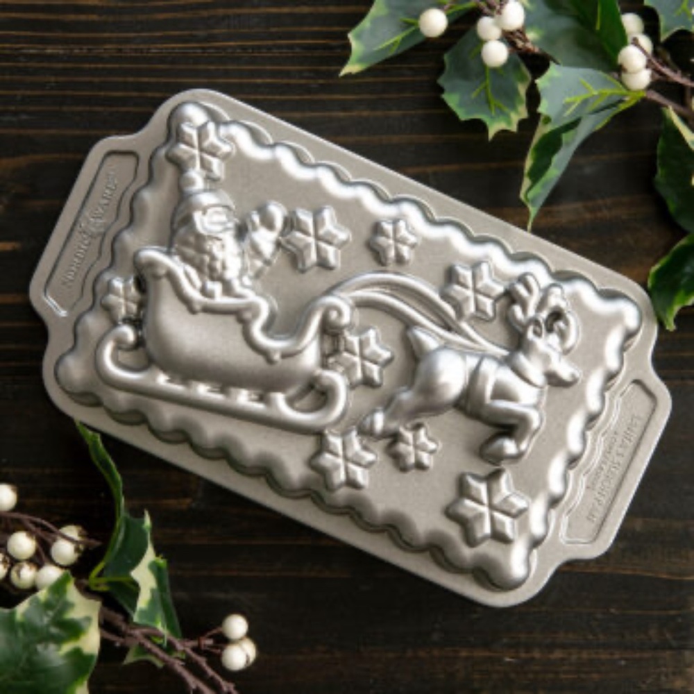 Nordic Ware Santa’s Sleigh loaf Pan